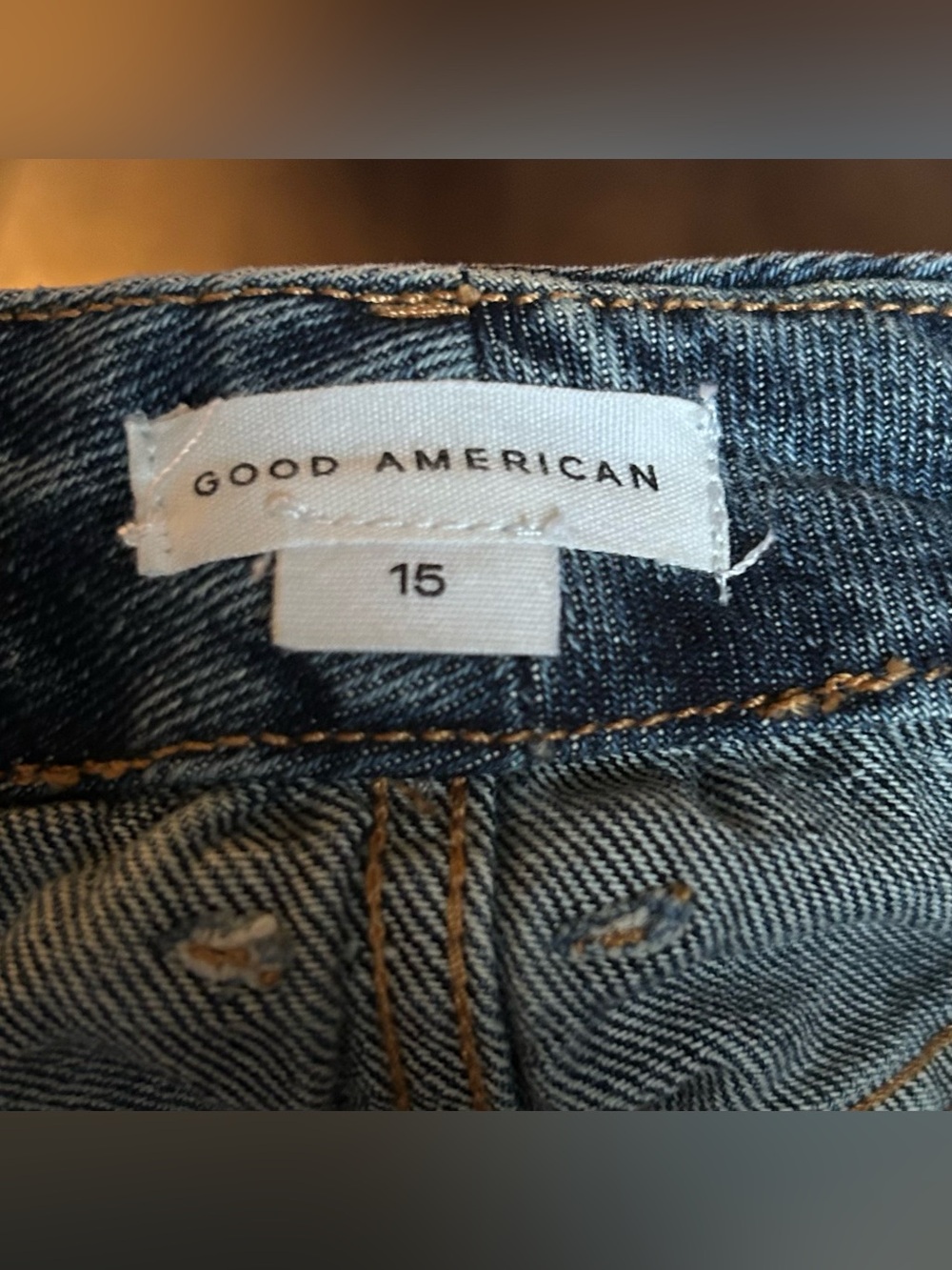 Good American Cut Out Mini Skirt Size 15 - Picture 9 of 10